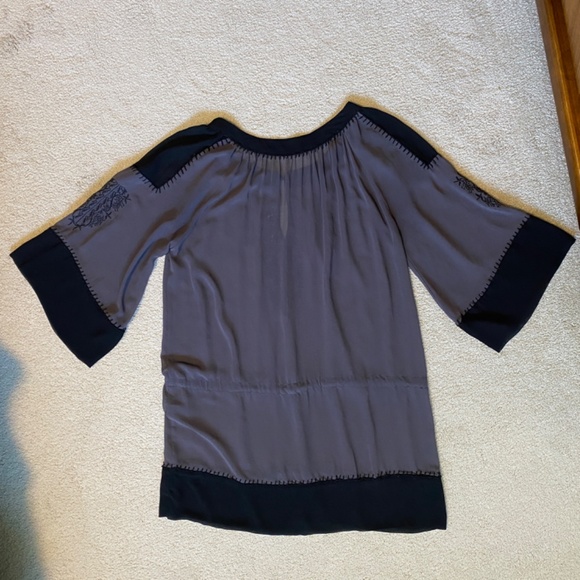 Dress or Tunic is Loose Fitting with Drawstring, size M - Picture 5 of 9